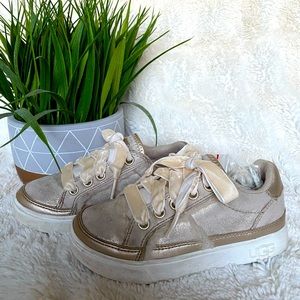 EUC Gold little girl UGG sneakers. Great condition. Size 11 toddler.